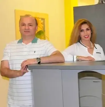 Niloufar Jaahed logo