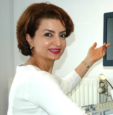 کامران میناییان logo